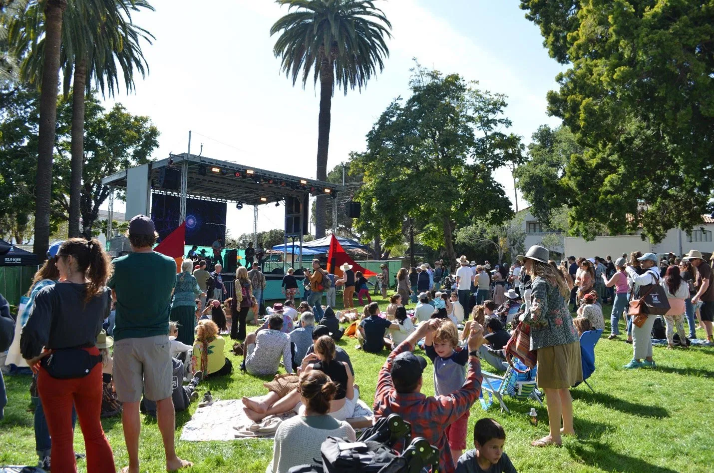 Earth Day Festival Celebrates Environmental Causes With Return to Alameda Park